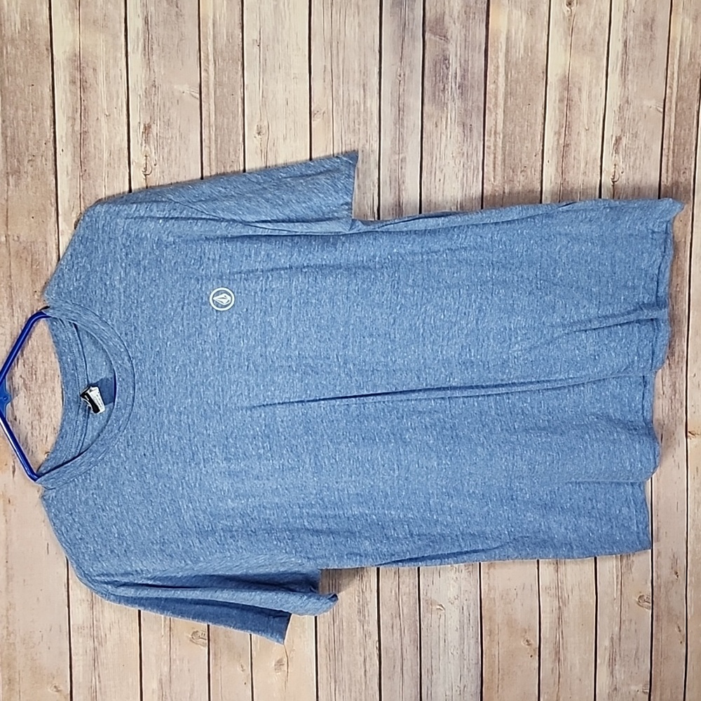 Volcom Medium shirt.